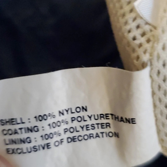 Gap Girls Hooded Zipper Up Windbreaker - Picture 7 of 13